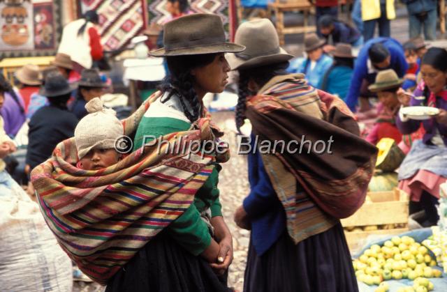 perou 10.JPG - Marché de PisacPérou